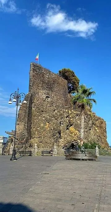Casa Ultreia, Appartamento Aci Castello Apartment